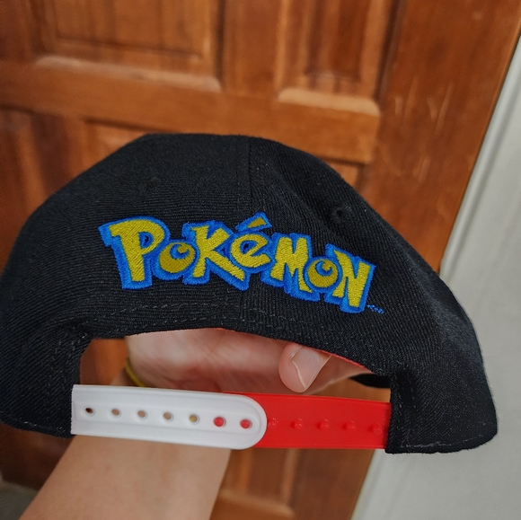 Pokemon snapback hat - Picture 3 of 8